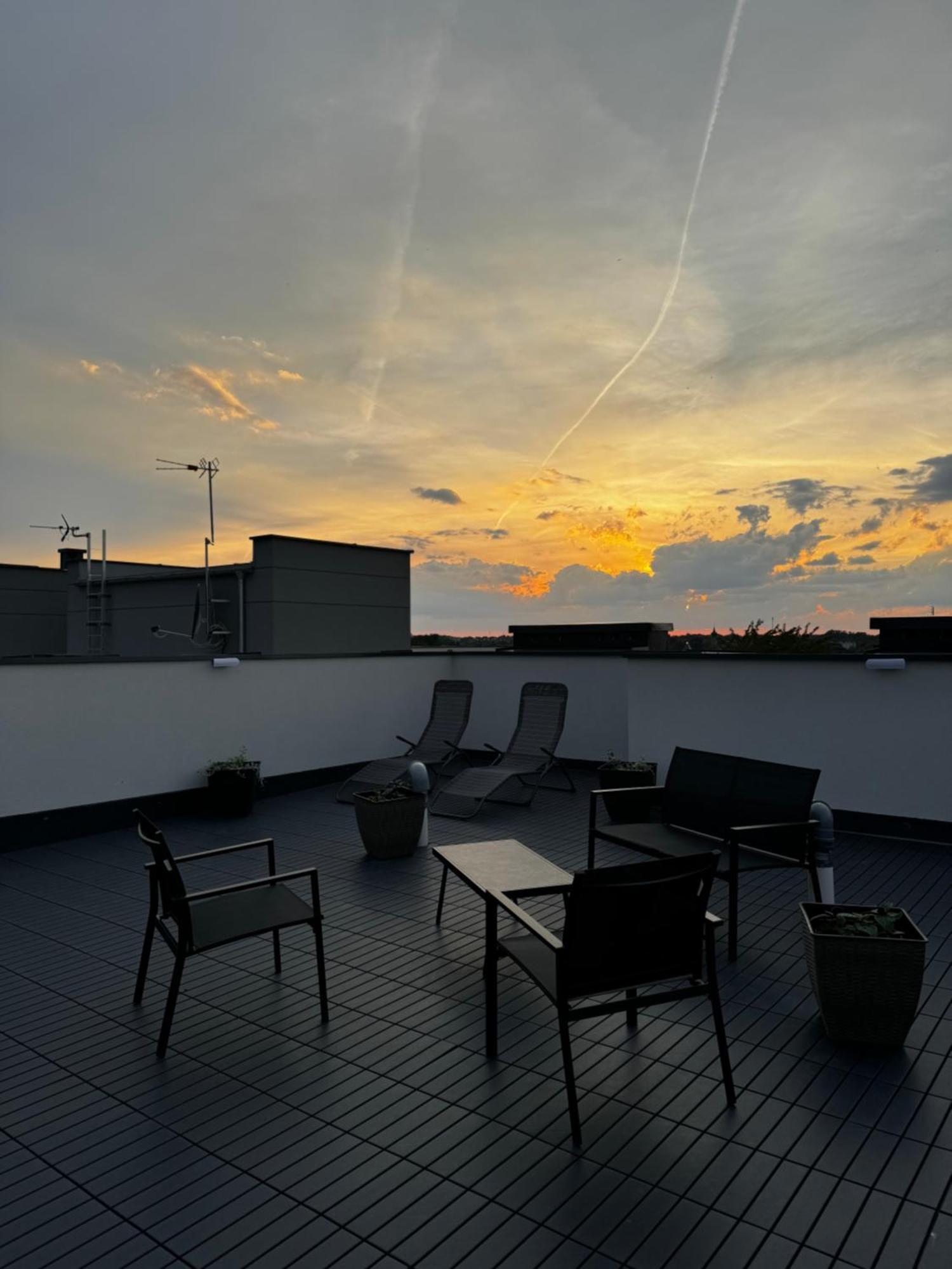Apartament Z Tarasem 23 Boleslawiec  Luaran gambar