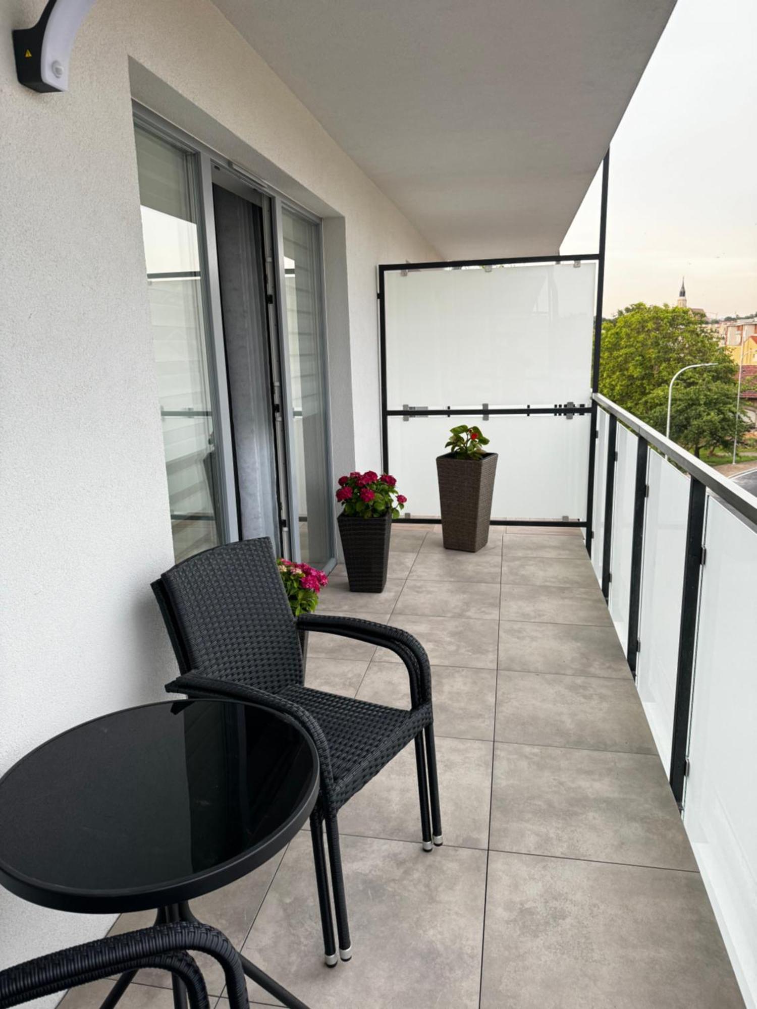 Apartament Z Tarasem 23 Boleslawiec  Luaran gambar